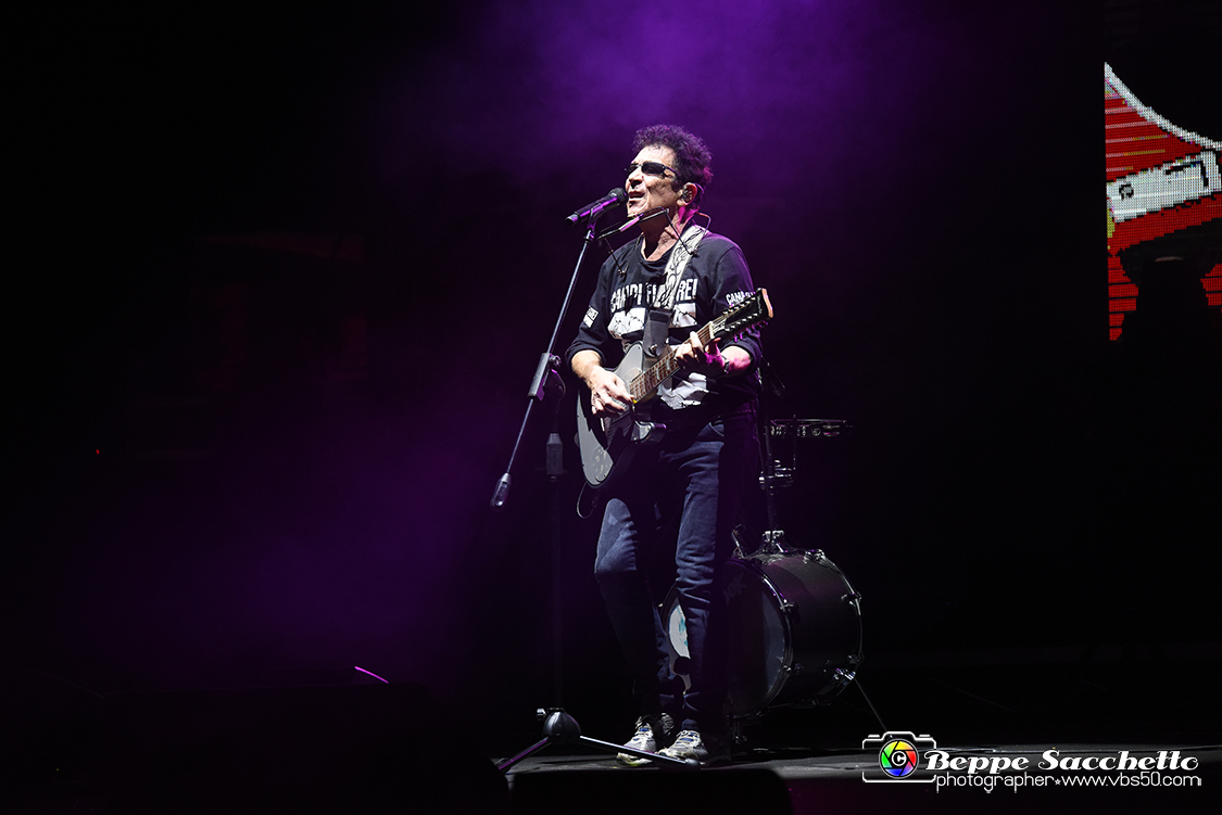 VBS_4016 - Concerto Edoardo Bennato - Peter Pan Rock 'n' Roll Tour.jpg